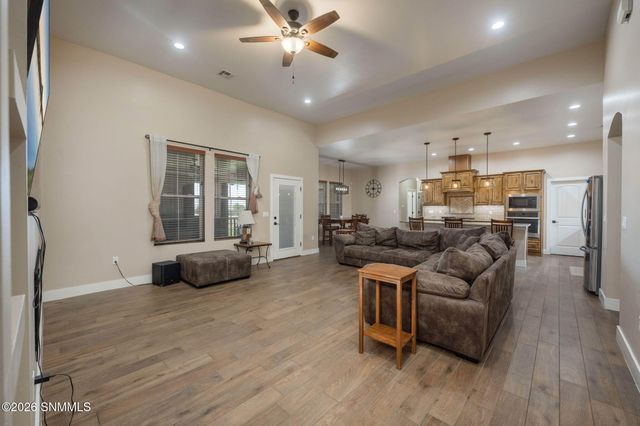 3420 Calle Bedado, Las Cruces, NM 88007