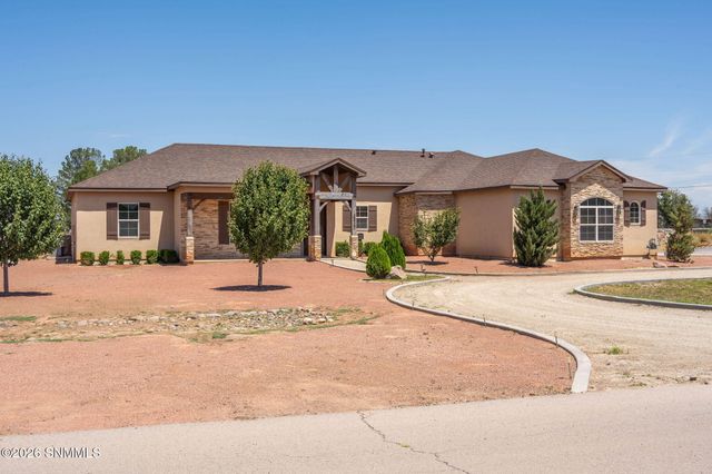 3420 Calle Bedado, Las Cruces, NM 88007