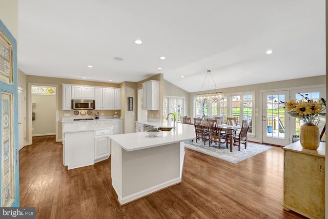 22350 DOLOMITE HILLS DR, Ashburn, VA 20148