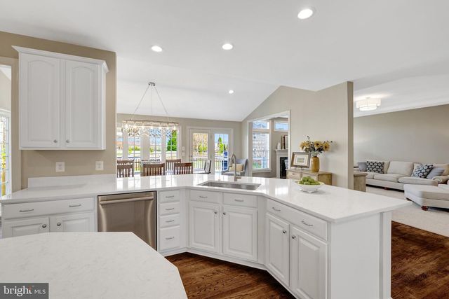 22350 DOLOMITE HILLS DR, Ashburn, VA 20148