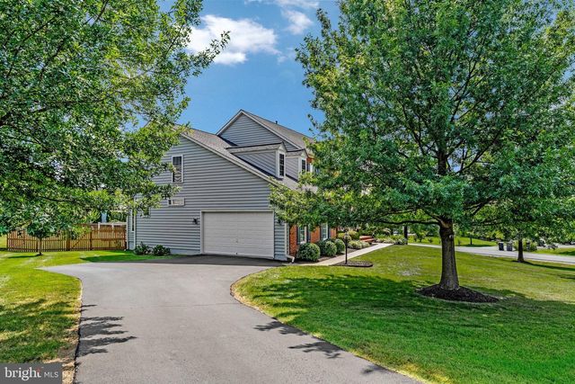 22350 DOLOMITE HILLS DR, Ashburn, VA 20148