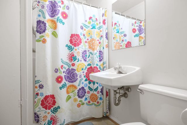 911 BROMPTON ST, Fredericksburg, VA 22401