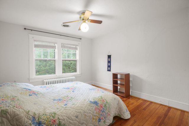 911 BROMPTON ST, Fredericksburg, VA 22401