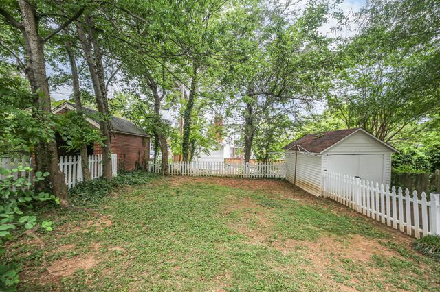 911 BROMPTON ST, Fredericksburg, VA 22401