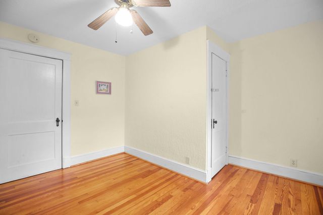 911 BROMPTON ST, Fredericksburg, VA 22401