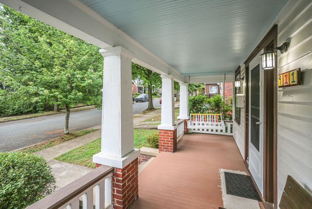911 BROMPTON ST, Fredericksburg, VA 22401