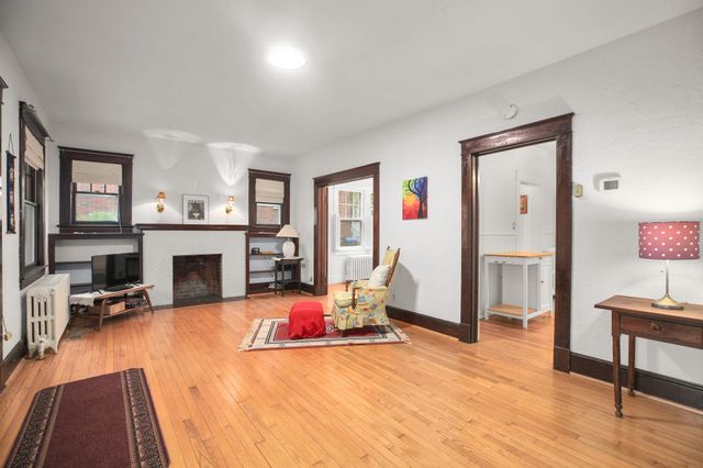 911 BROMPTON ST, Fredericksburg, VA 22401