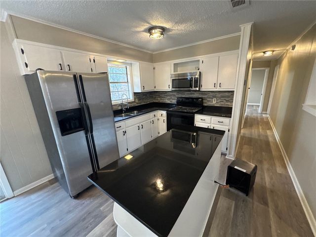 30 Worcester Drive, Bella Vista, AR 72714