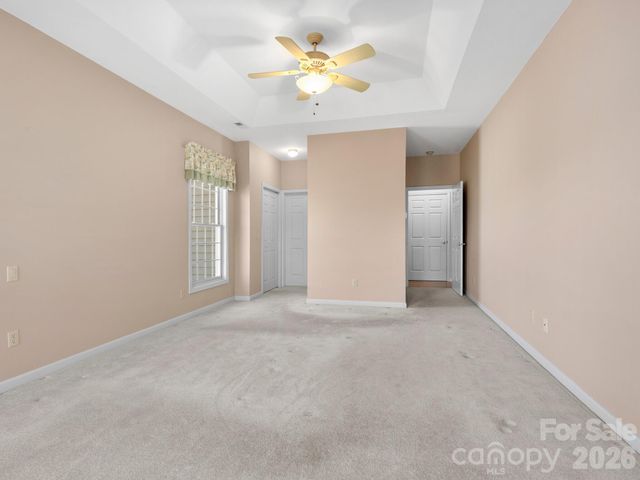 17 Ashton Forest Court, Hendersonville, NC 28739