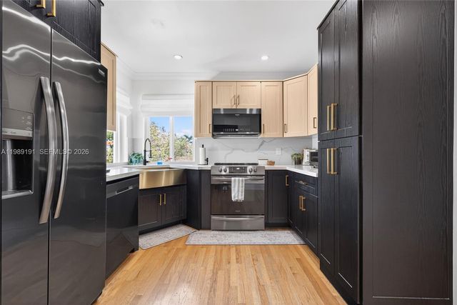 2431 SW 4th St, Miami, FL 33135