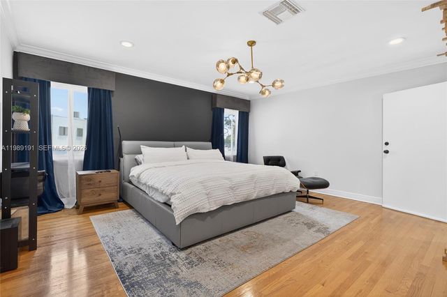 2431 SW 4th St, Miami, FL 33135