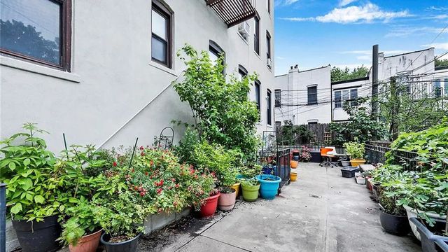 7609 4TH Avenue D16, New York City, NY 11209