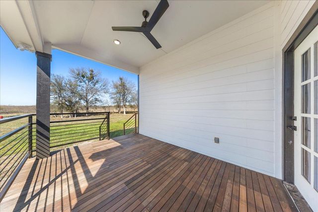 217 Gato RD, Cedar Creek, TX 78612
