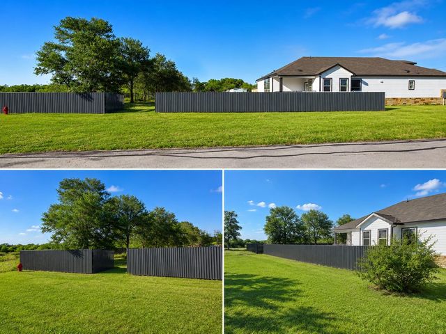 217 Gato RD, Cedar Creek, TX 78612