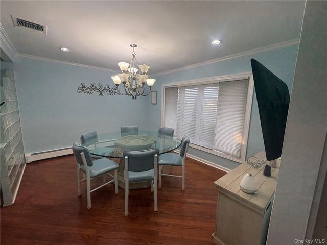 3780 Greentree Drive, Oceanside, NY 11572