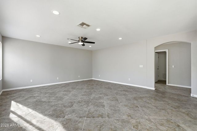 5335 W KERRY Lane, Glendale, AZ 85308