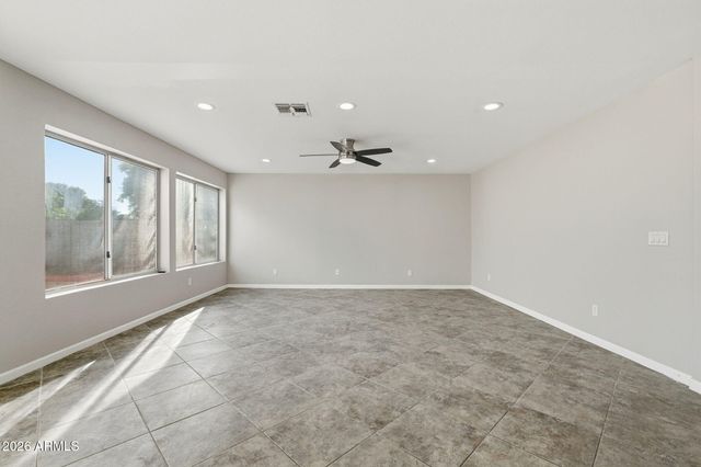 5335 W KERRY Lane, Glendale, AZ 85308