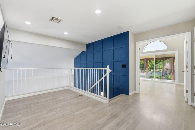 5335 W KERRY Lane, Glendale, AZ 85308