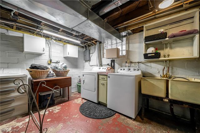 3851 W 157th Street, Cleveland, OH 44111