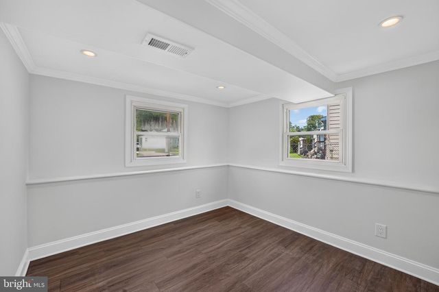 237 WINDSOR LN, Westville, NJ 08093
