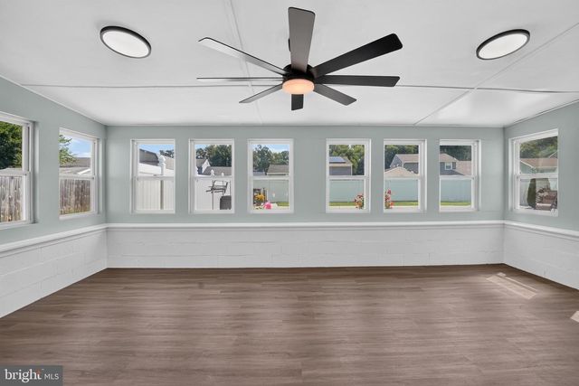 237 WINDSOR LN, Westville, NJ 08093