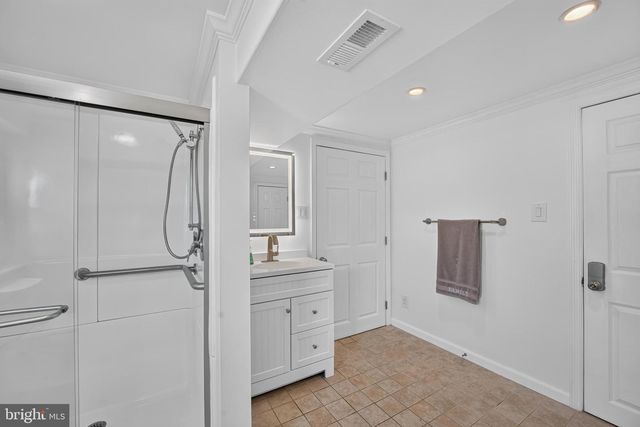 237 WINDSOR LN, Westville, NJ 08093