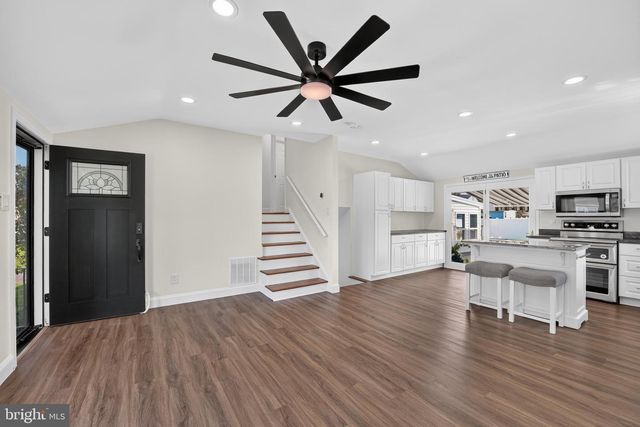 237 WINDSOR LN, Westville, NJ 08093