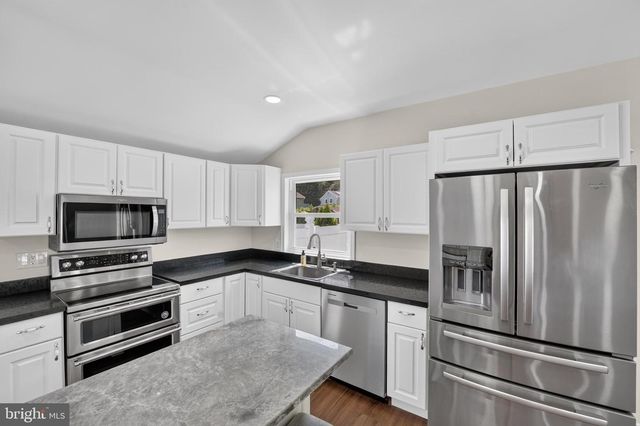 237 WINDSOR LN, Westville, NJ 08093