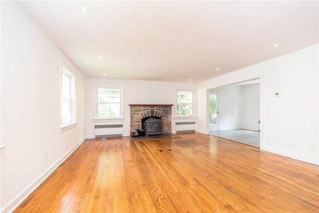 419 Main Street, Hellertown Boro, PA 18055