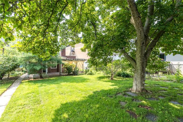 419 Main Street, Hellertown Boro, PA 18055