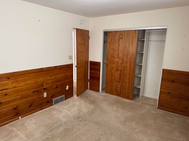 1030 Elmdale Drive, Saginaw, MI 48603