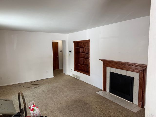 1030 Elmdale Drive, Saginaw, MI 48603