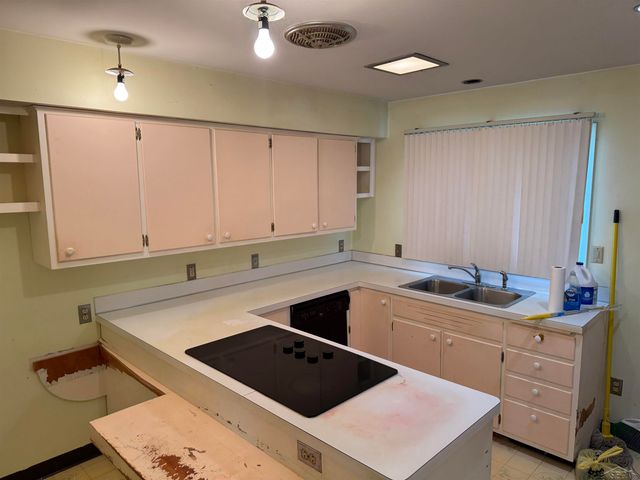 1030 Elmdale Drive, Saginaw, MI 48603