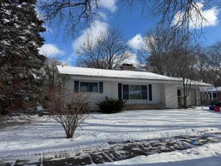 1030 Elmdale Drive, Saginaw, MI 48603