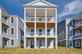 3075 Pirogue Street, St Charles, MO 63301