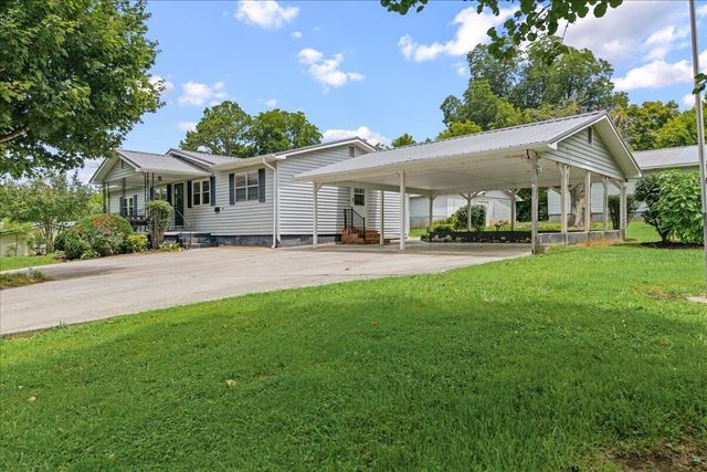 107 Georgia Avenue, Etowah, TN 37331