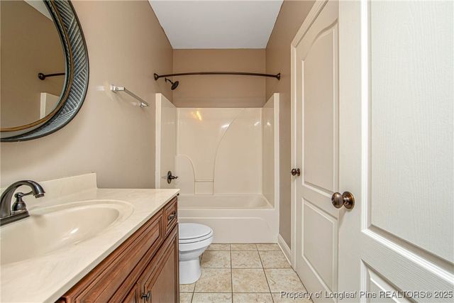 2713 Crestridge Court, Fayetteville, NC 28306