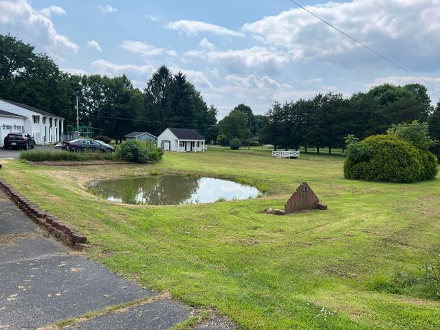7904 Dorsey Mill Road SE, Heath, OH 43056