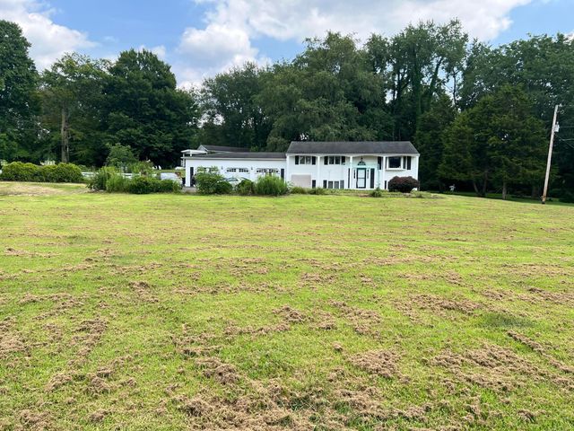 7904 Dorsey Mill Road SE, Heath, OH 43056