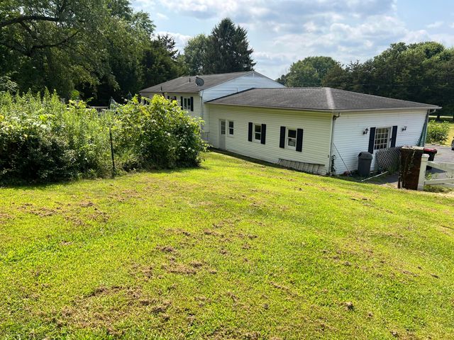 7904 Dorsey Mill Road SE, Heath, OH 43056