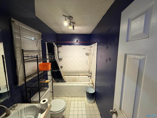 1353 N Valley Avenue, Collinsville, AL 35961