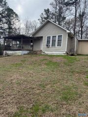 1353 N Valley Avenue, Collinsville, AL 35961