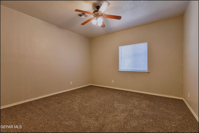 4940 Cattle Lane, El Paso, TX 79934
