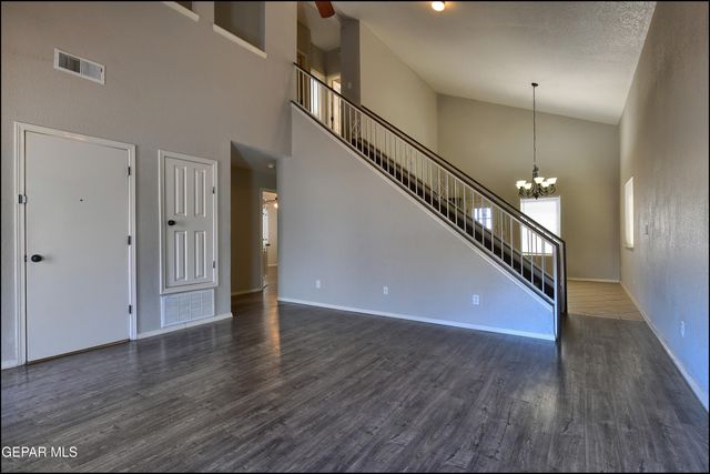 4940 Cattle Lane, El Paso, TX 79934