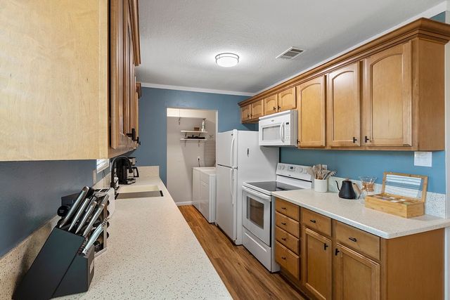 308 Hickory Drive, Tool, TX 75143