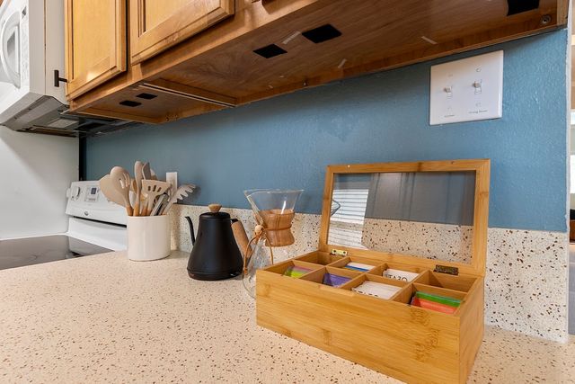 308 Hickory Drive, Tool, TX 75143