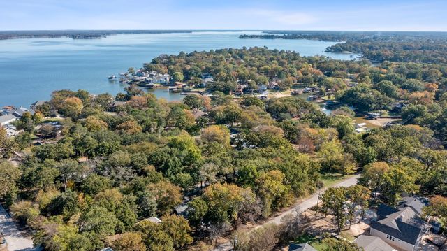 308 Hickory Drive, Tool, TX 75143