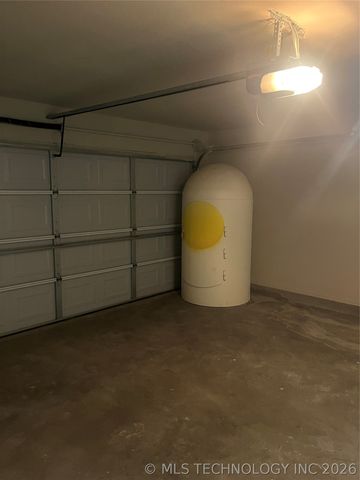 2110 W Pittsburgh Place, Broken Arrow, OK 74112