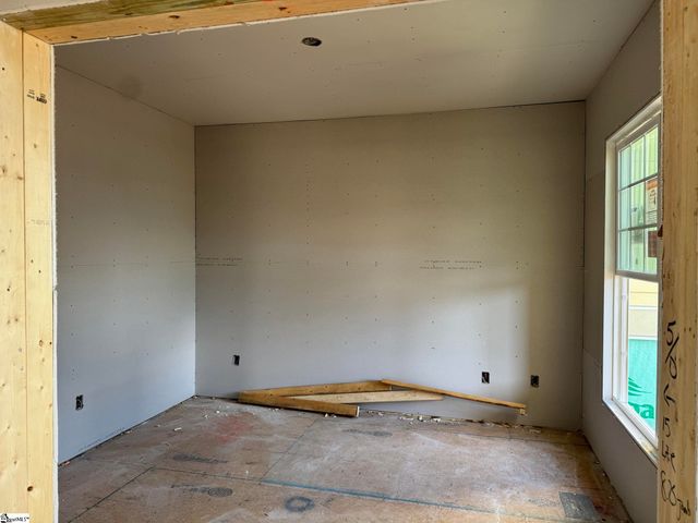 639 Creekway Court, Greer, SC 29651