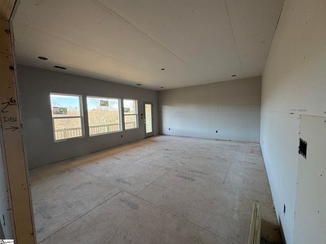 639 Creekway Court, Greer, SC 29651